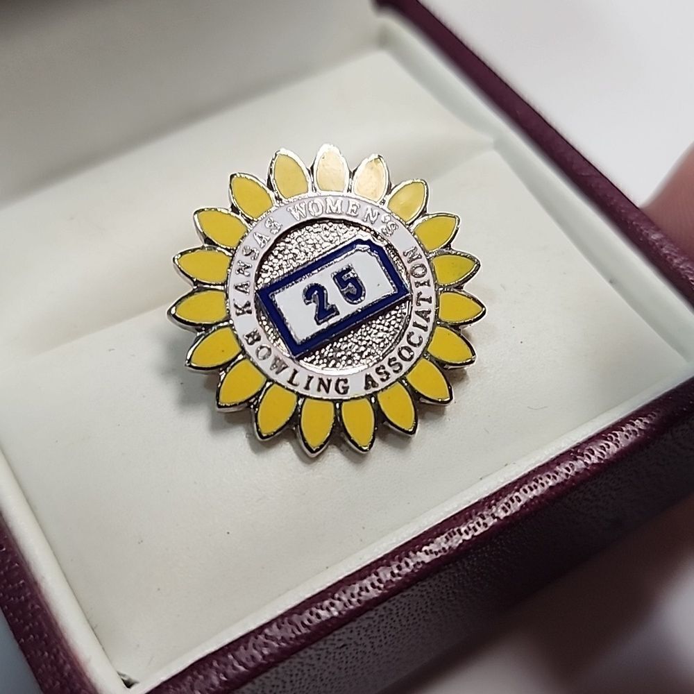 Womens Bowing Association Brooch